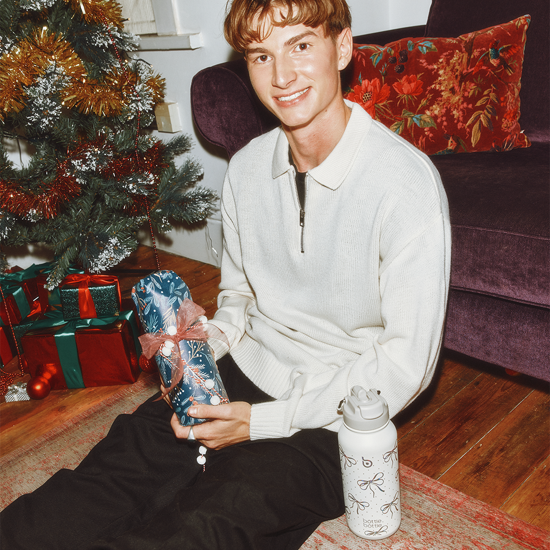 Hydro X Bottle 32oz - Bow (Per-sale)