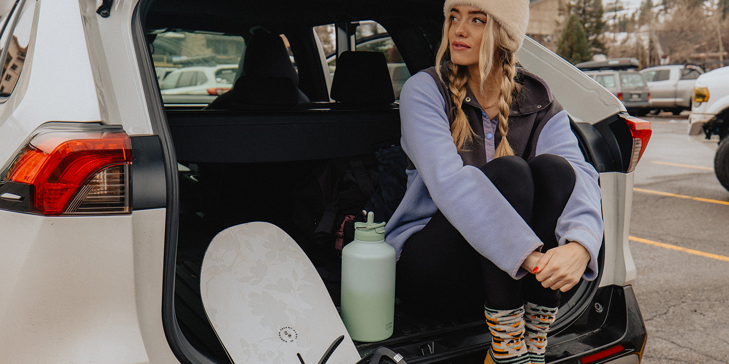 Mastering Outdoor Hydration in the Frosty Season